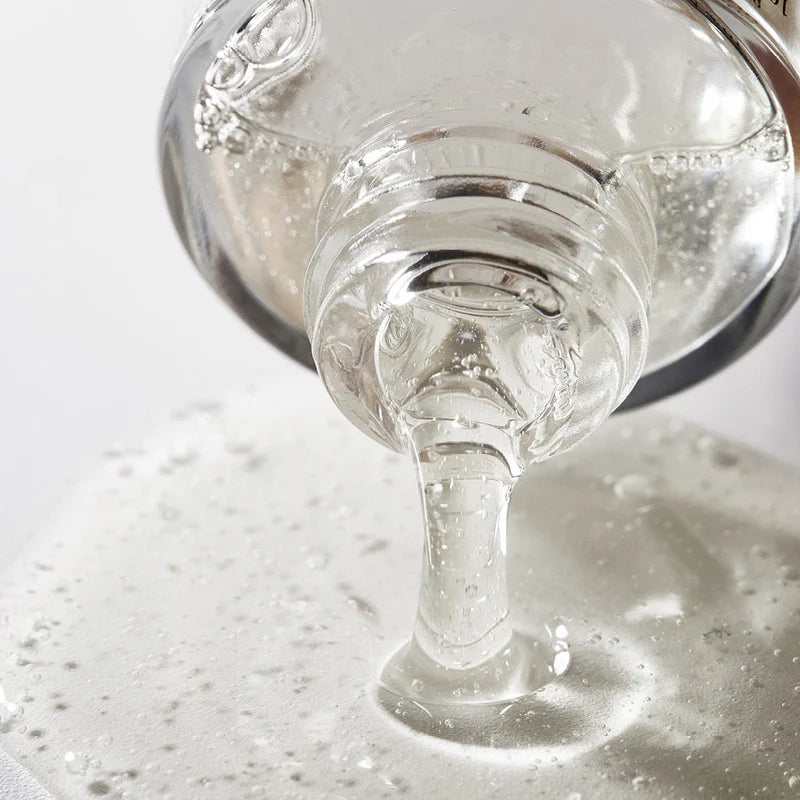 Water-free Niacinamide Galactomyces Serum — безводна сироватка з ніацинамідом для рівного тону та гладкої шкіри Melume