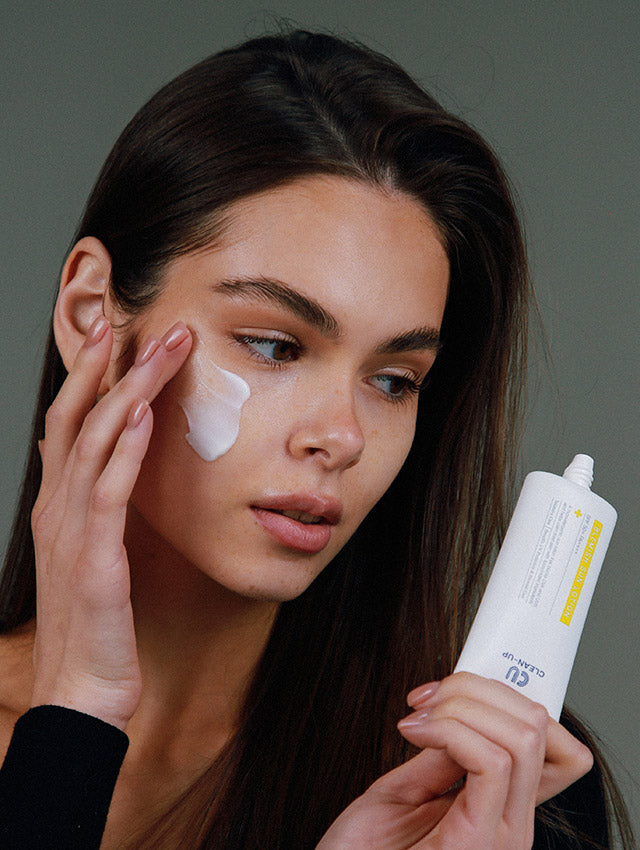 Clean-Up Blemish Sun Lotion SPF 50+ PA++++ |  Сонцезахисний лосьйон з ліпосомами на стабільних  фільтрах